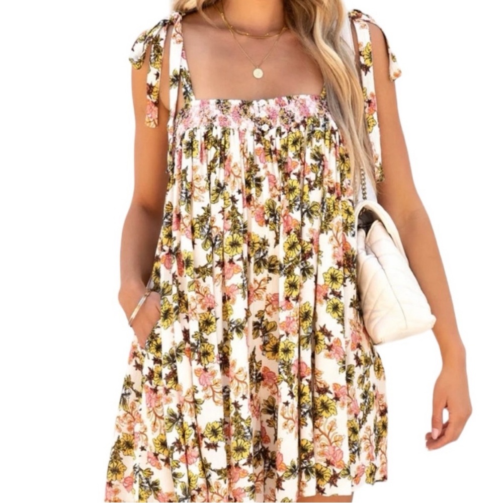 Free The Roses Midsummer Rendezvous Romper NWT Pink Cream Yellow Floral Size XS